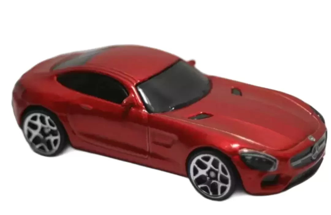 15 Mercedes-AMG GT