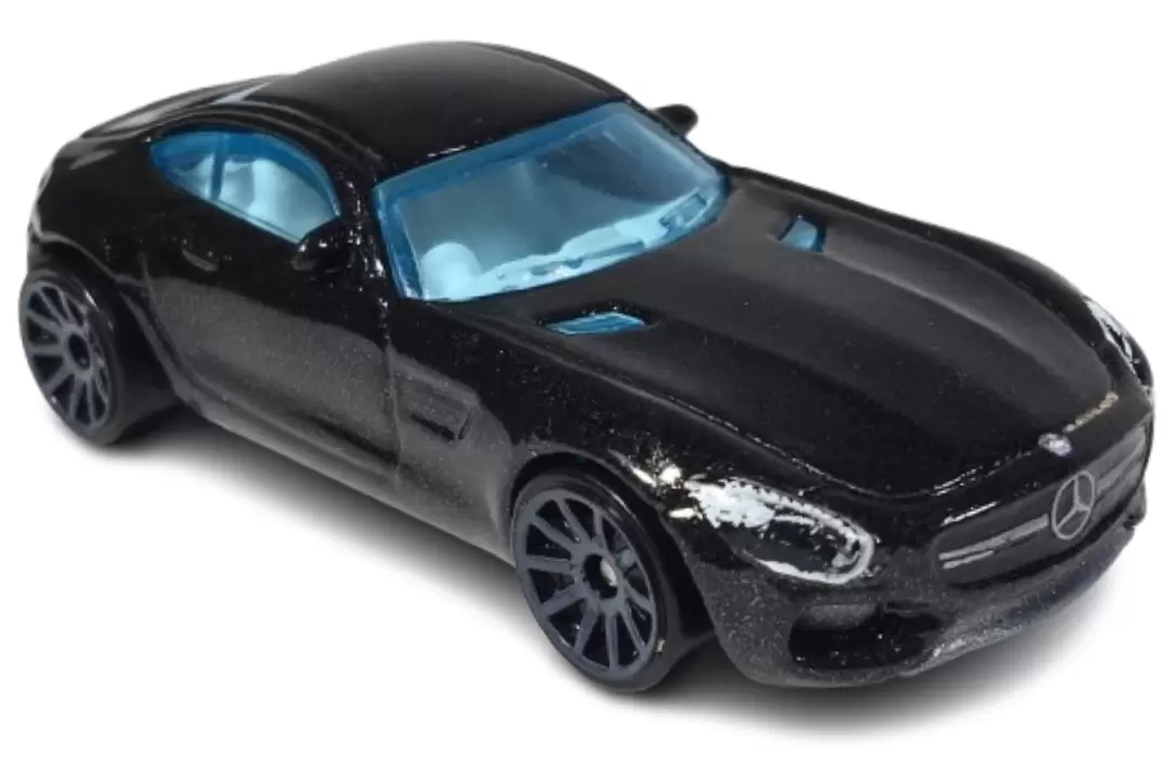 15 Mercedes-AMG GT
