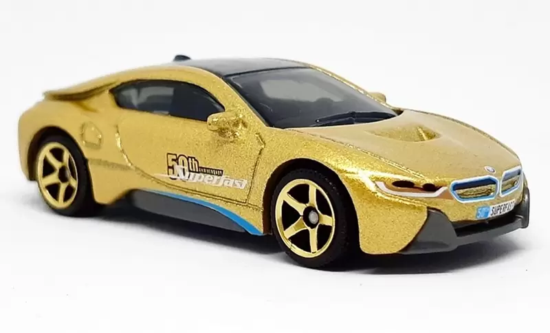 16 BMW i8