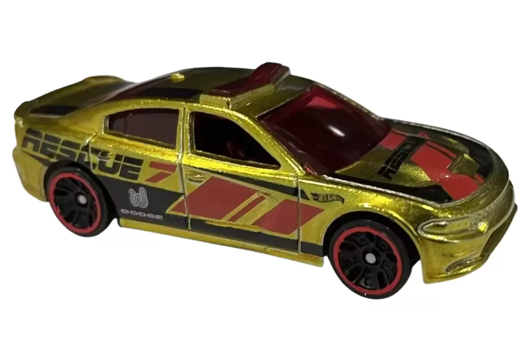 15 Dodge Charger SRT - ID Chase