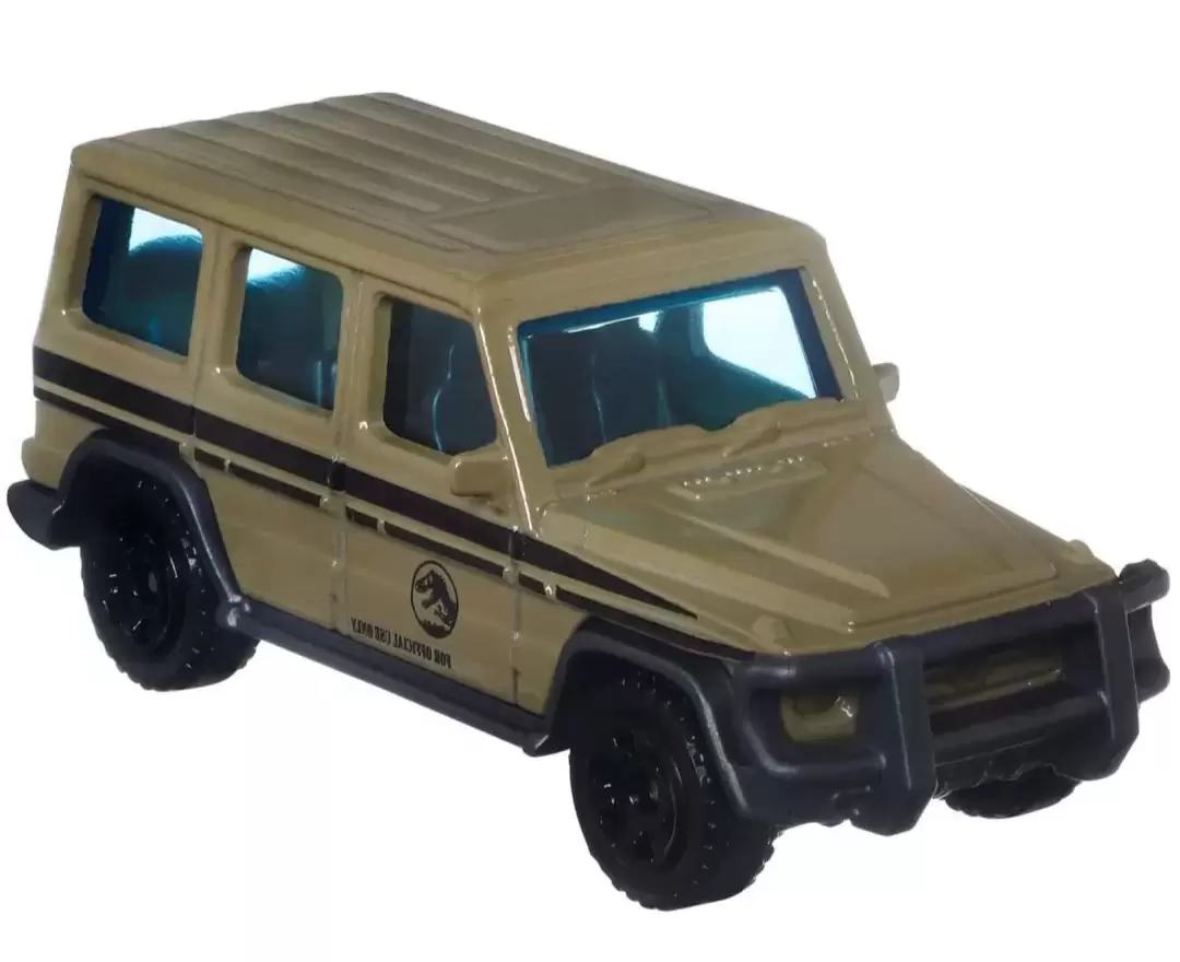 14 Mercedes-Benz G 550