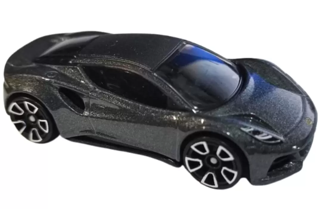 Lotus Emira
