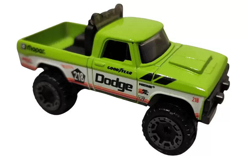 70 Dodge Power Wagon