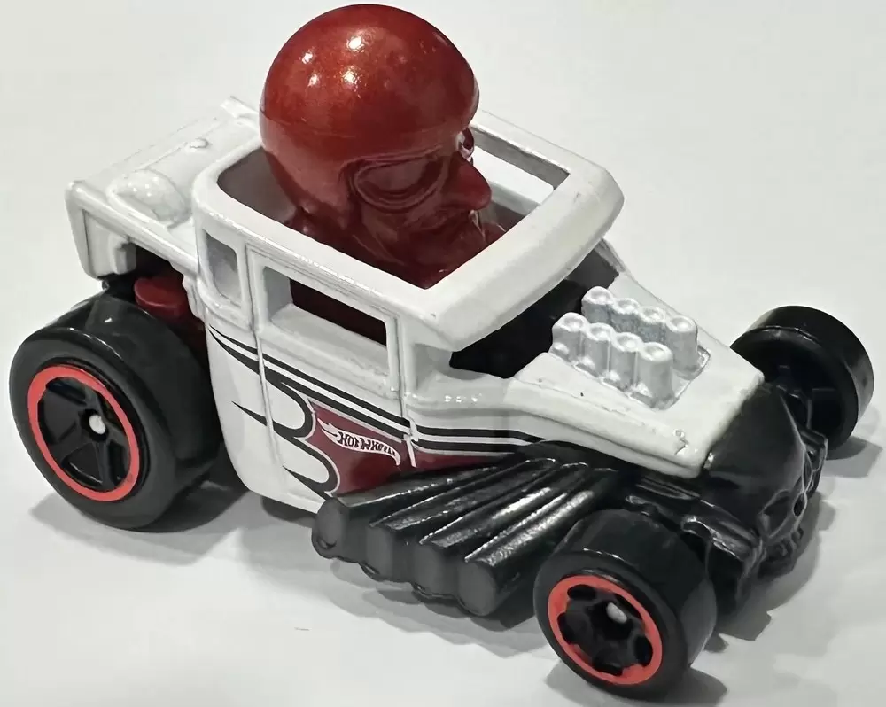 Skull Shaker