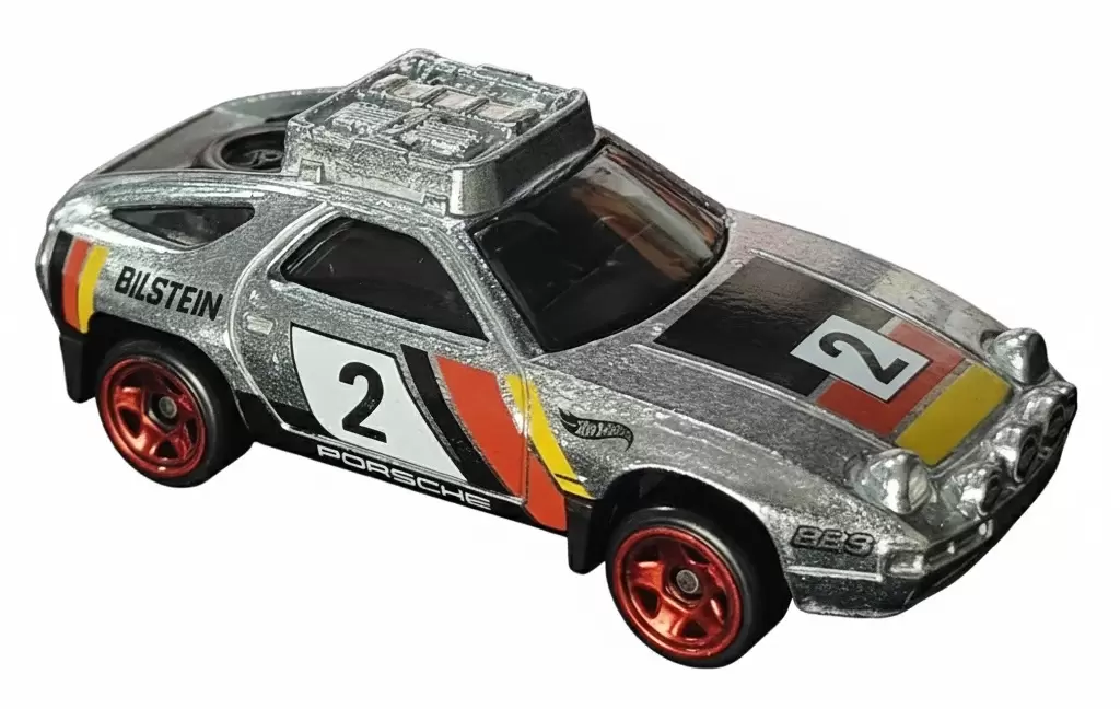 Porsche 928S Safari