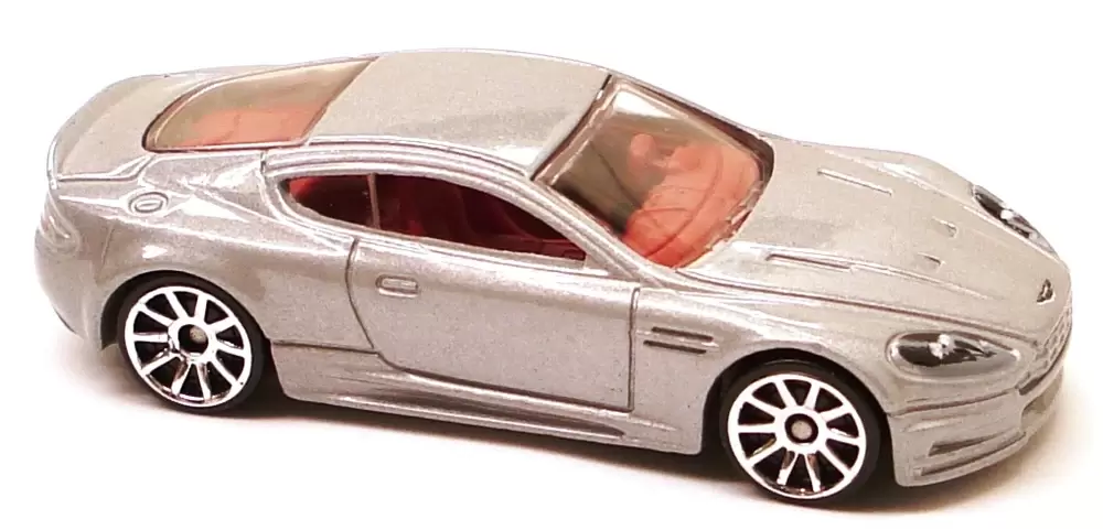Aston Martin DBS