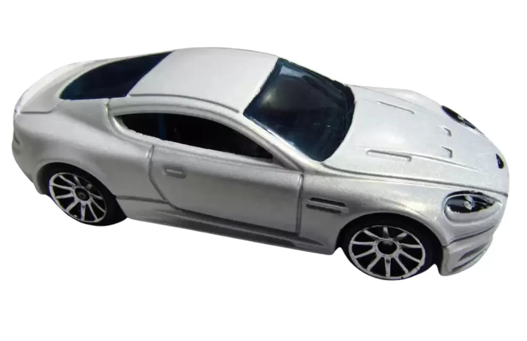 Aston Martin DBS